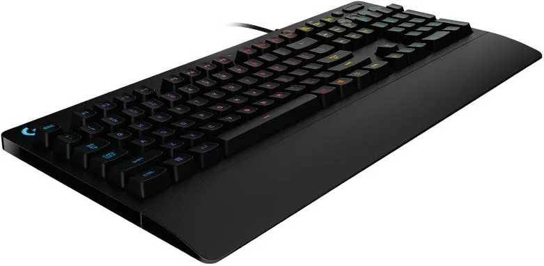Logitech G G213 Prodigy Tastiera Gaming Cablata RGB Layout Italiano USB Full-size