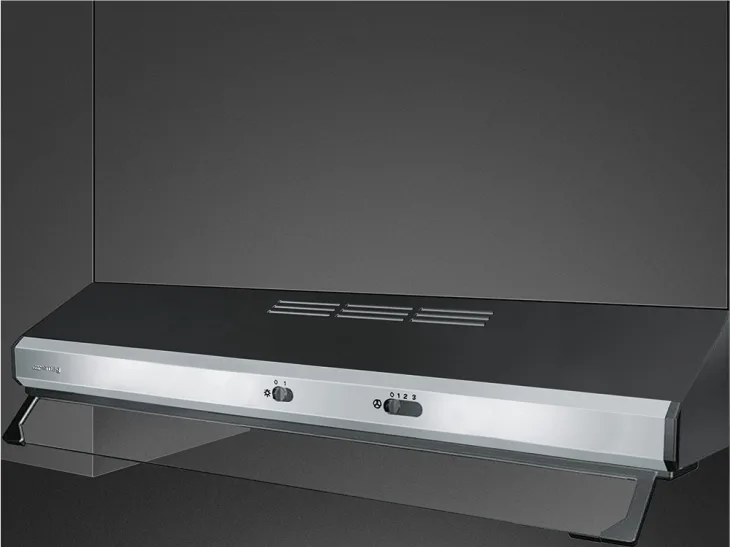 Smeg KSEC91XE3 Cappa Aspirante 90 cm 305 m³/h Classe C (Acciaio Inox - Argento)